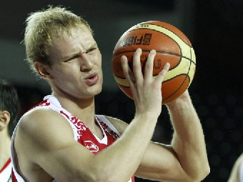Баскетболисты сборной России сыграют с сербами в четвертьфинале чемпионата Европы