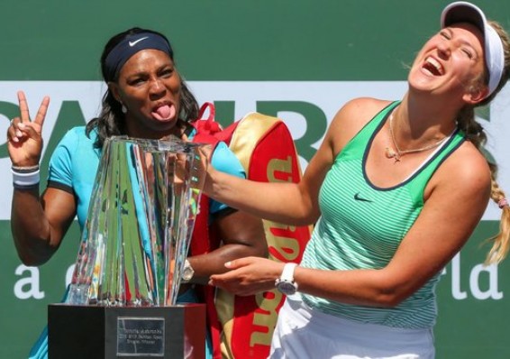 Азаренко победила Уильямс в финале турнира в Индиан-Уэллсе