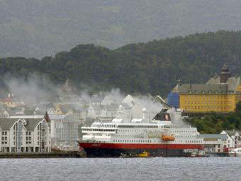 При пожаре на пароме в Норвегии погибли два человека