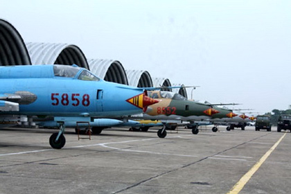 Во Вьетнаме столкнулись два истребителя-бомбардировщика Су-22