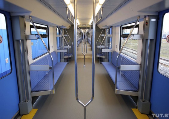 Stadler показал новый поезд для столичного метро