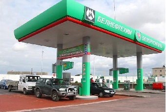 «Белнефтехим» оправдал  рост цен на топливо курсом рубля