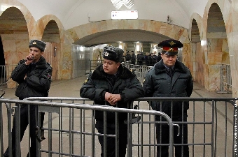 Пострадавший от взрыва в метро сообщил, что милиция задержала мародера с его кошельком