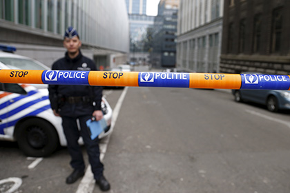 Саперы подорвали в Брюсселе подозрительный автомобиль
