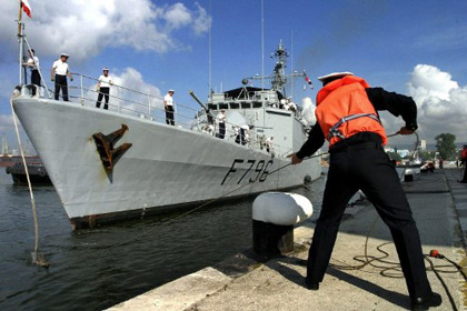 В Черное море войдут два корабля НАТО