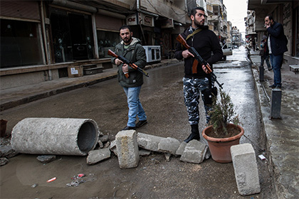 Сирийская оппозиция и курды рассекли группировку ИГ