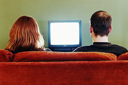 Любовь к телевизору вдвое увеличит риск преждевременной смерти