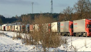 Коллапс на границе с Литвой: в очереди «застряли» 600 грузовиков