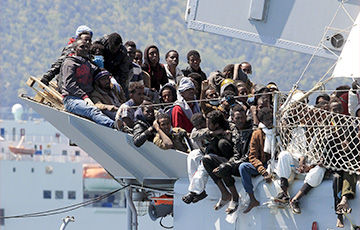 За год границы ЕС нелегально пересекли более 1,5 миллиона мигрантов