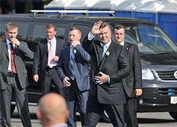 Охранники Януковича и чиновники получали премии в $1000-1500
