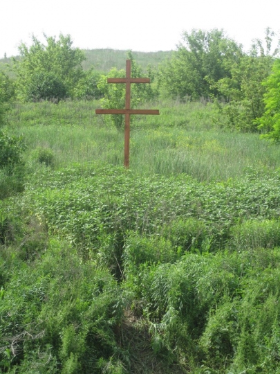 На месте сталинских репрессий в Тростенце установили крест