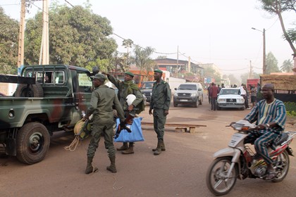В Мали освобожден от боевиков отель с россиянином