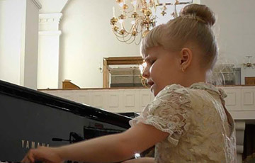 7-летняя пианистка-вундеркинд откроет «Джазовые вечера» в Минске