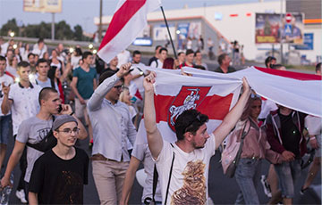 В Бресте проходит яркий марш солидарности