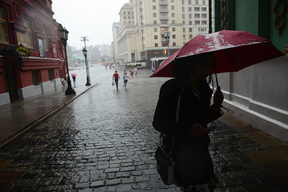Дожди в Москве заставили пользователей сети поверить в климатическое оружие