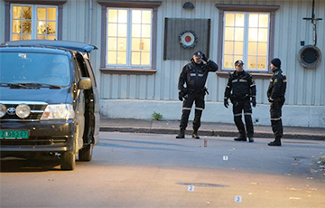 Полиция Норвегии сообщила новые детали о лучнике, убившем пятерых человек