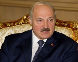 Лукашенко: я давно снял розовые очки