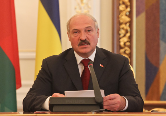 Лукашенко по-прежнему называет ситуацию вокруг коронавируса «психозом»