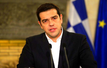 Премьер Греции получил вотум доверия после сделки с Македонией