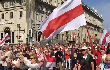 Группа «Ногу Свело!» выпустила клип с кадрами белорусских протестов
