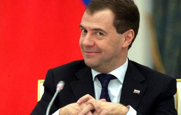 Медведев рассказал о самореализации России через санкции
