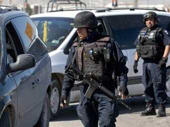 Обнаружены тела восьми похищенных в Мексике полицейских
