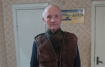 «Жили в палатках, было теплее»: в Жодино в своей квартире мерзнет 82-летний пенсионер