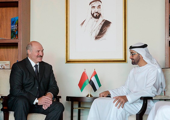 Лукашенко поздравил арабских шейхов