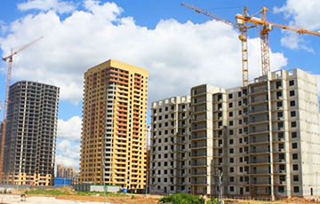 Планы по строительству в Беларуси жилья под угрозой срыва