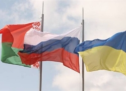 РПЦ собирает подписи за объединение Беларуси, России и Украины