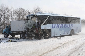 Пассажирский автобус столкнулся с БМВ в центре Минска: один человек погиб