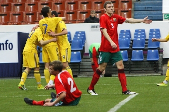 Белорусские юниоры сыграют с украинцами за 7-е место на футбольном турнире в Санкт-Петербурге