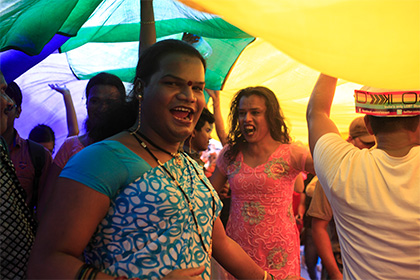 В Индии пересмотрят закон о наказании за гомосексуализм