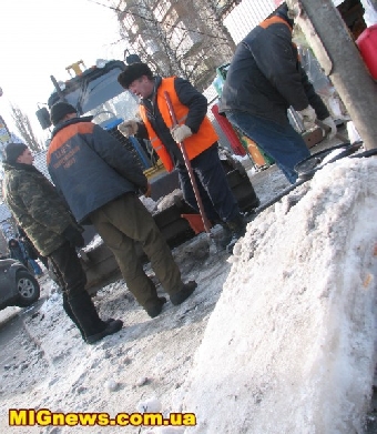 Дорожные службы Беларуси обеспечивают своевременную расчистку республиканских дорог от снега