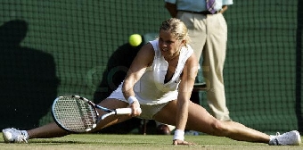 Виктория Азаренко сыграет с Ким Клийстерс в полуфинале открытого чемпионата Австралии по теннису