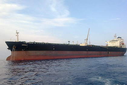 У берегов Анголы пропал греческий танкер