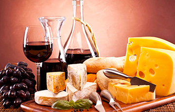 Вино, сыр и внешняя политика