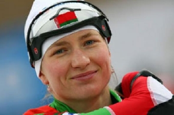 Дарья Домрачева заняла 2–е место в масс-старте на этапе Кубка мира по биатлону