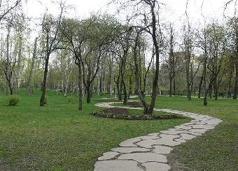 Около 400 парков, бульваров и скверов комплексно благоустроили в Беларуси в 2011 году