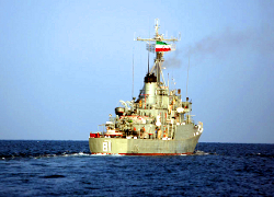 Иран подтвердил отправку военных кораблей к границам США