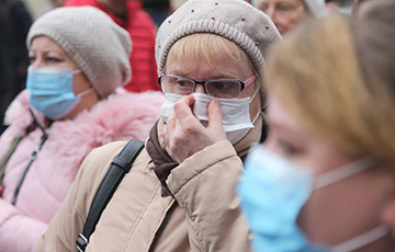 Белорусы реагируют на пандемию коронавируса, а власти — нет