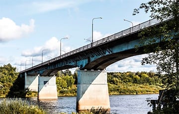 В Новополоцке закрывают мост через Двину