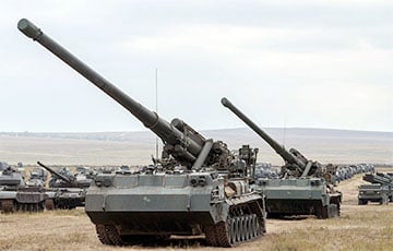 Россия стягивает к линии разграничения на Донбассе крупнокалиберную артиллерию и танки