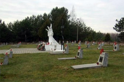 В Польше осквернено красноармейское кладбище
