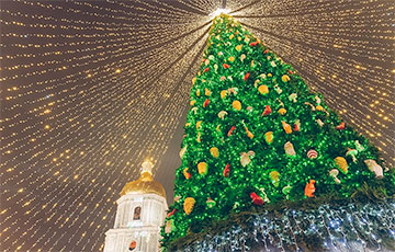 Как выглядят самые красивые новогодние елки Европы