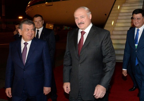 Лукашенко посетит Узбекистан 12-14 сентября
