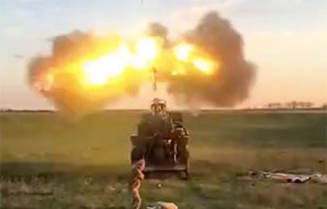 Украинские бойцы из американской пушки М777 уничтожили четыре московитских САУ «Акация»