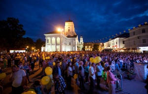 «Проект-трансформер» Minsk Festival Orchestra выступил на «Классике у Ратуши с velcom»