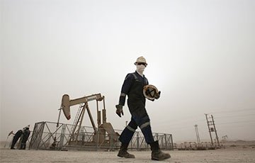 Новый шок: как падение нефти ниже $40 скажется на российских нефтяниках и экономике