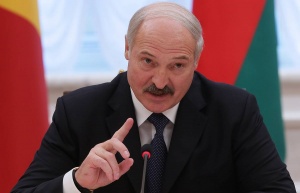 Лукашенко: Россия ведет себя непонятным образом